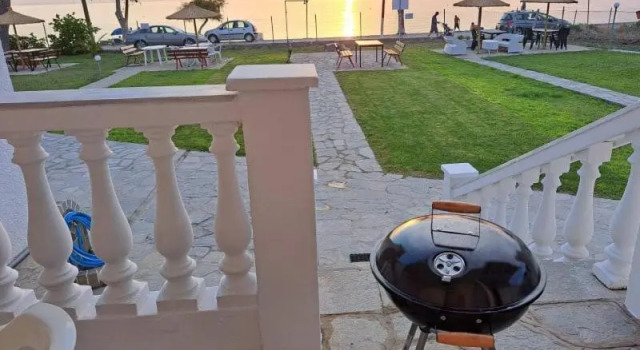 Dimitras Family Apartments 1, Book Apartment Paradisos Sithonia