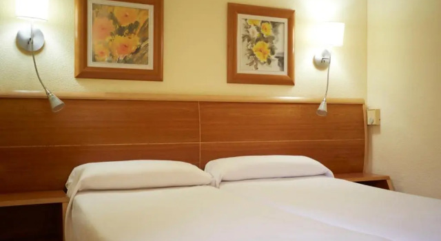 Одноместный номер Standard Invisa Hotel La Cala