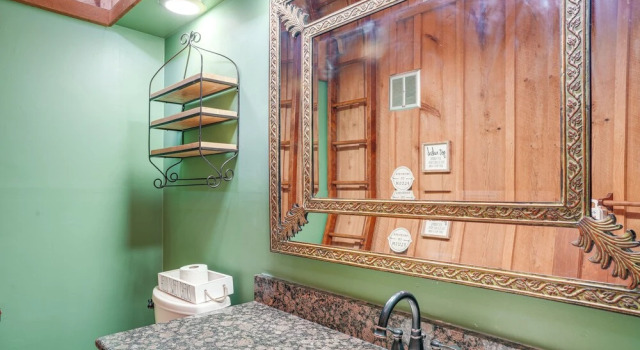 Коттедж Treehouse-style Cabin, 1 Mi to Massanutten Resort
