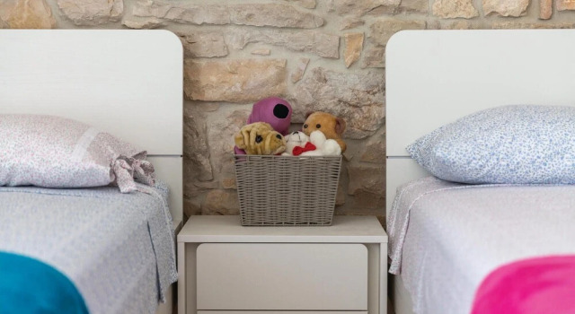 Beautiful Home in Duga Uvala With Wifi and 2 Bedrooms