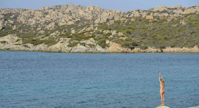 Touring Club Italiano - La Maddalena, Забронировать Отель Отели Ла-Маддалена с парковкой, рядом с Пляж Кардэлино, Парковка