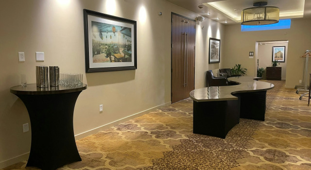 The Mark Spencer Hotel, Забронировать Отель Отели Портленда с парковкой, рядом с Старинная церковь, Парковка
