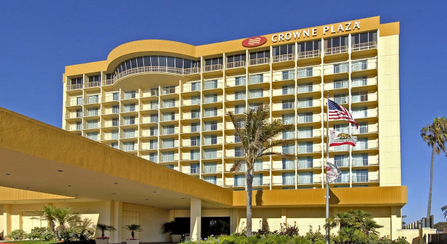 Crowne Plaza Ventura Beach by IHG, Забронировать Отель Вентура Central Coast California