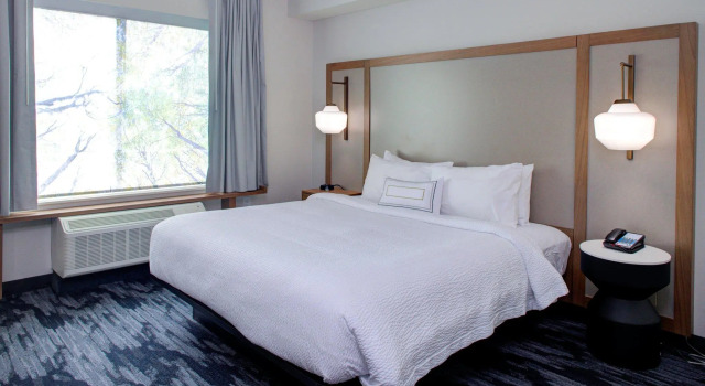 Двухместный номер Standard Fairfield Inn & Suites by Marriott Allentown West