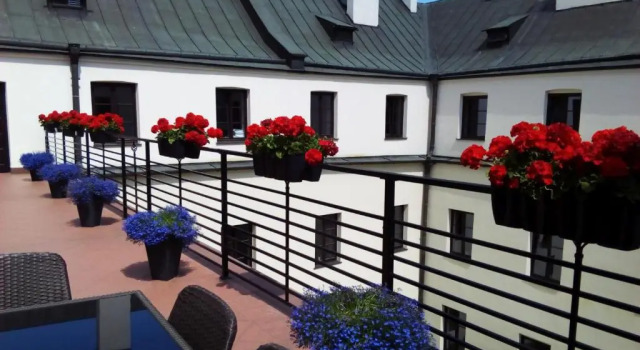 Dom na Podwalu, Prenota Hotel Stare Miasto 