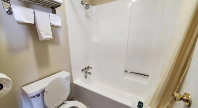 Номер Standard Relax Inn Henryetta