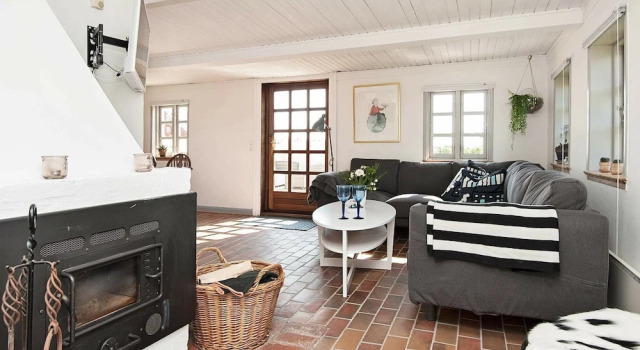 Rustic Holiday Home in Juelsminde with Terrace, Rezervovat Hotel Juelsminde 