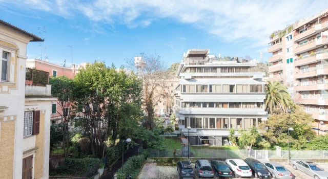 Rsh Vatican Bright Two Bedroom Apartment