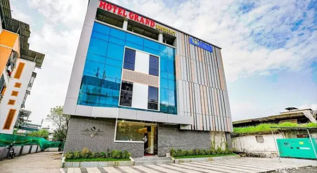 FabHotel Grand Residency