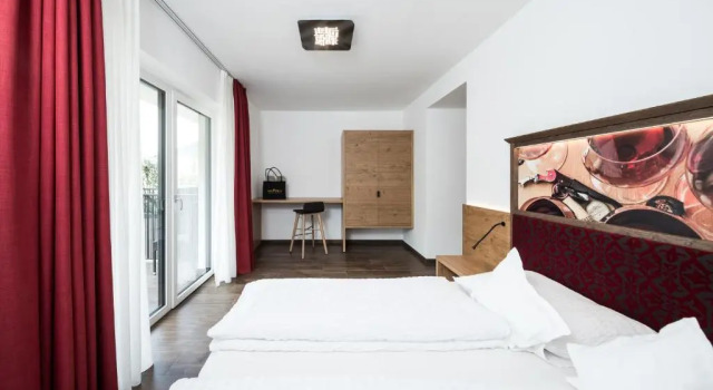 Полулюкс Hotel Landgasthof Weingut Seeperle