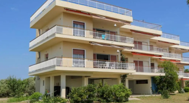 Sunshine House offering spectacular views to Olymp A, Book Apartment  