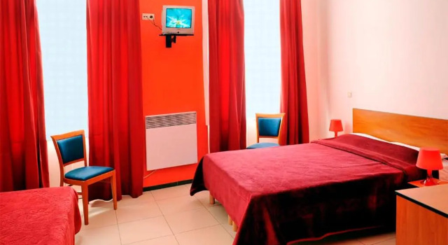 Трёхместный номер Standard Hotel The Moon