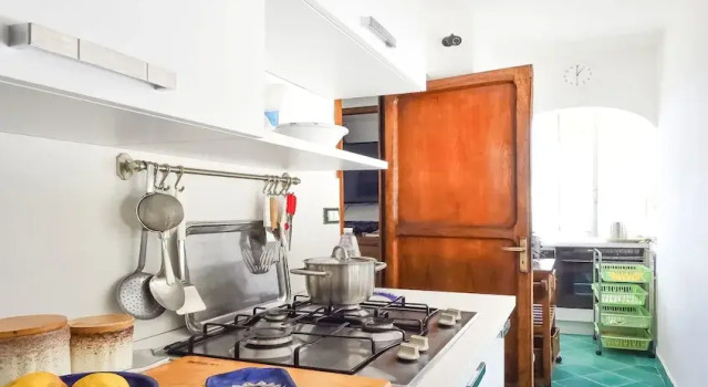 Апартаменты с 3 комнатами AMORE RENTALS - Casa Raffi