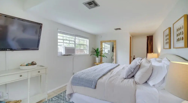 Апартаменты Coastal Vero Beach Home Near the Ocean w/ Patio