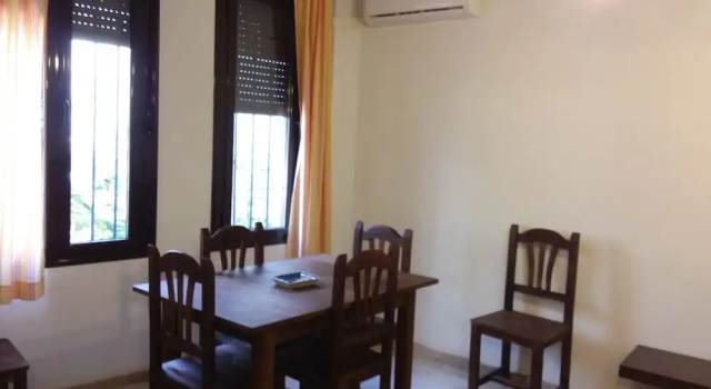 Коттедж с 4 комнатами Casa Tipica Cordobesa en la Juderia