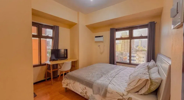 Номер Standard Radiance Manila bay 2 br & 3 bath