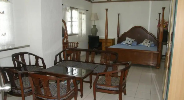 Семейный люкс с балконом Anchana House by Zuzu