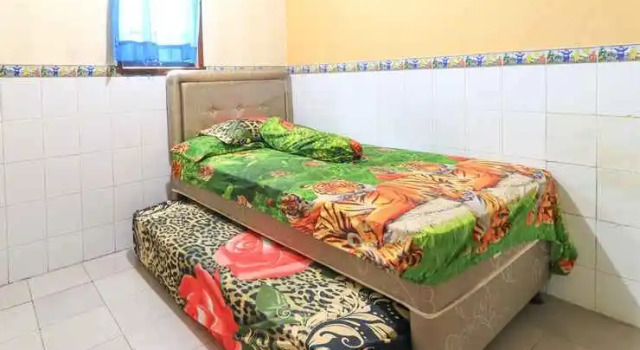 Dharmawati Stay at Surabaya