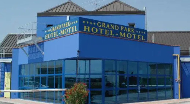 Grand Park Hotel Motel, Prenota Motel Roncaglia Emilia-Romagna