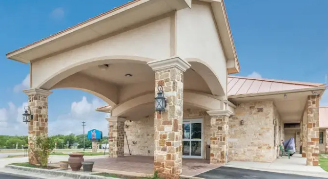 Motel 6 Floresville Tx, Book Motel Floresville Texas