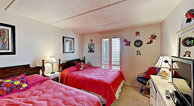 New Listing! Gulf-view All-suite Bliss W/ Pools 3 Bedroom Condo, Buchen Sie Ferienhaus Hotels in Padre Island mit Pool, Schwimmbad