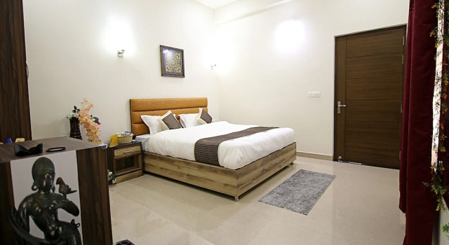 The Hideout Agra Garden Homestay - 11 minutes to Taj, Забронировать Гостевой дом Гостевые дома Taj Ganj, Гостевой дом