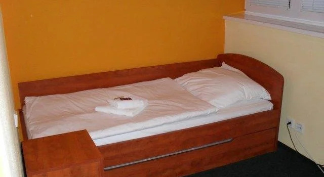 Hotel a restaurace Kryštof Kolumbus, Забронировать Отель Отели Домажлице 3 звезды, 3*