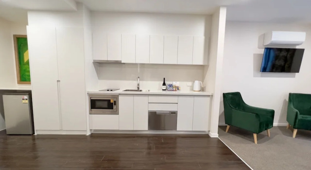 Студия Sixty Six Boutique Apartments