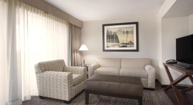 Люкс Holiday Inn Scottsdale North- Airpark by IHG