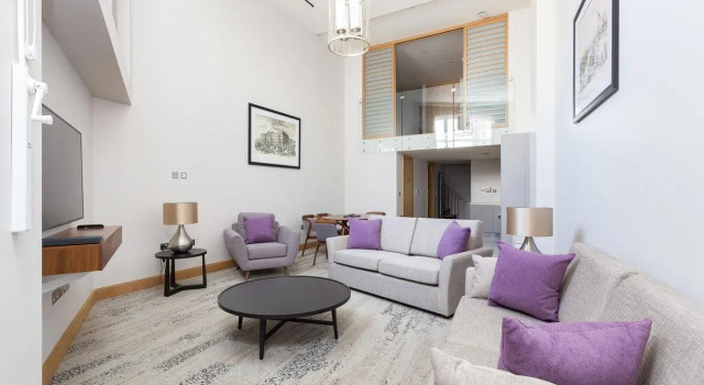 Апартаменты Мансарда с 3 комнатами Sanctum Belsize Road