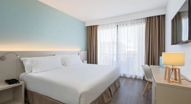Двухместный номер Superior с балконом Occidental Fuengirola