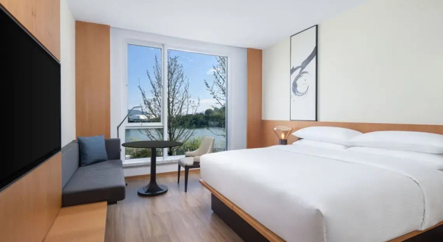 Standard Doppel Zimmer Fairfield by Marriott Hangzhou Qiandao Lake