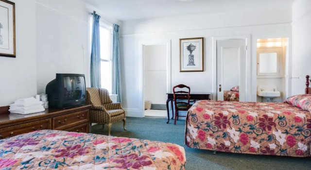 Семейный люкс Aida Plaza Hotel
