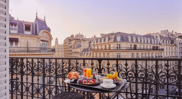 Номер Superior с балконом Grand Powers Hotel
