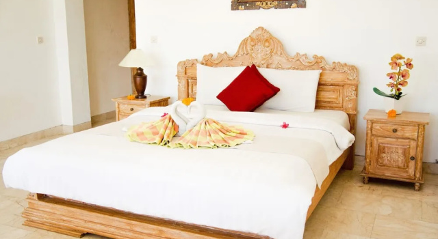 Двухместный номер Superior с балконом и с видом на бассейн Alam Bali Beach Resort