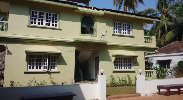 Flower Holiday Home, Book Hotel Hotels in Goa with a Pool, Swimming Pool