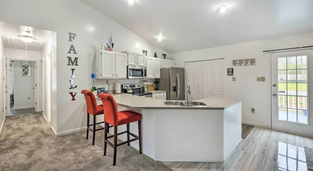 Коттедж Richmond Home with Pool, 5 Mi to Downtown