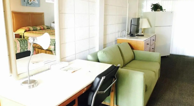 Номер Standard Warm Mineral Springs Motel