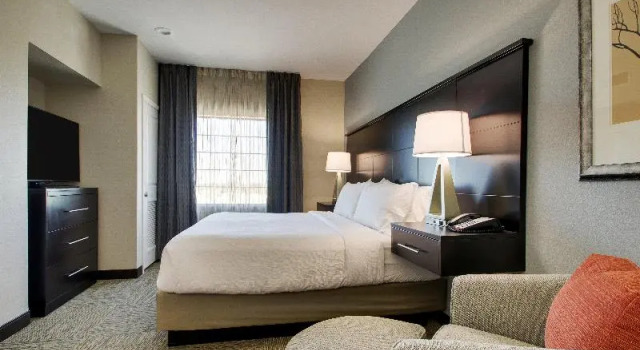 Studio Suite Staybridge Suites Plano - The Colony by IHG