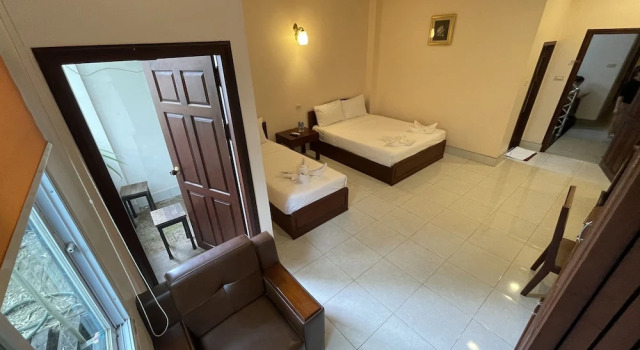 Семейный номер Standard с балконом Hoang Kim Hotel