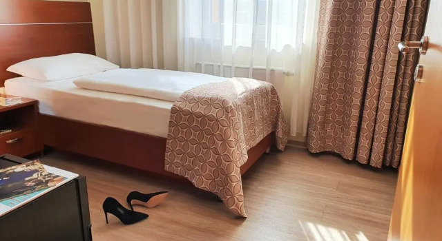 Трёхместный номер Standard Hotel Atlas Halle
