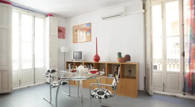 Low Cost Apartment, Забронировать Апартаменты/квартира Валенсия Коста-де-Валенсия