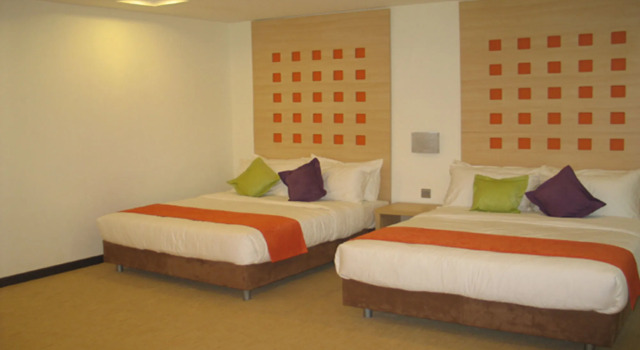 Hotel 98