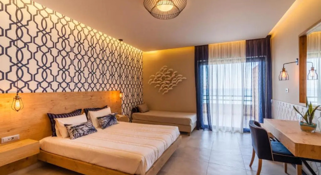 Номер Superior Sirens Beach & Village
