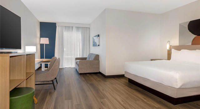 Двухместный номер Standard Spark By Hilton Montreal Midtown