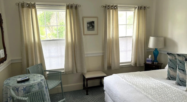 Номер Premium Harborview Inn