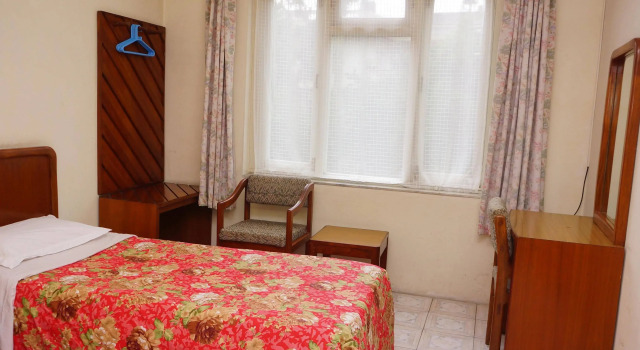 Happiness Guest House