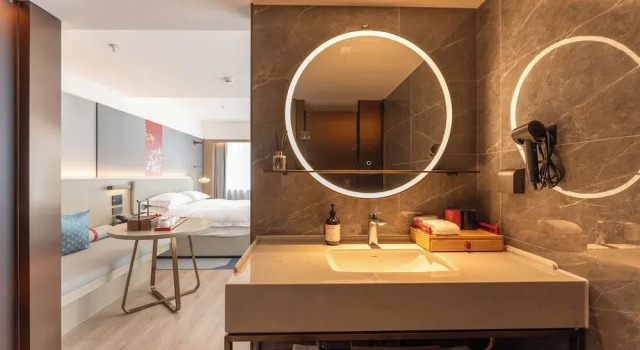 Номер Luxury ECHENG Hotel, Jianghan Road Pedestrian Street, Wuhan River Beach
