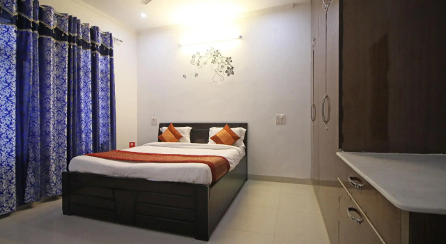 OYO 7526 near Artemis Hospital, Varaa Hotelli Gurgaon 