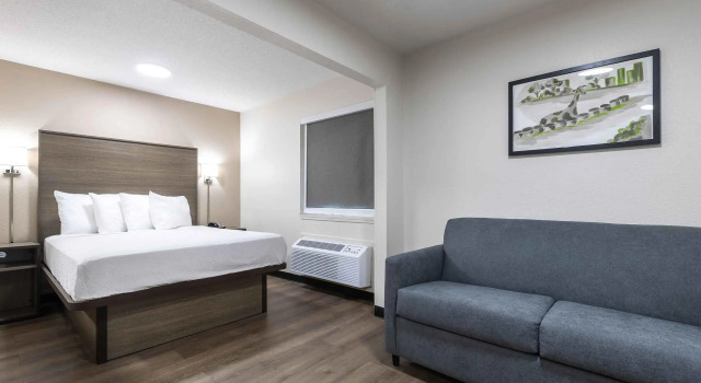 Четырёхместный люкс c 1 комнатой Extended Stay America Suites - Columbia - Greystone